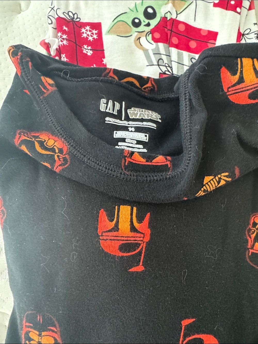 Set of 4 GAP and Munki long sleeve long pant pajama sets - Picture 2 of 7